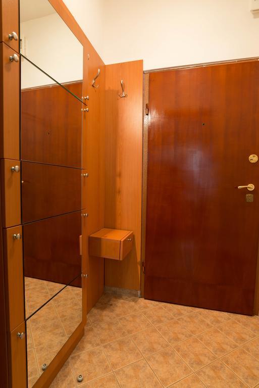 Sea Garden Plaza Apartment - Free Parking Burgas Quarto foto