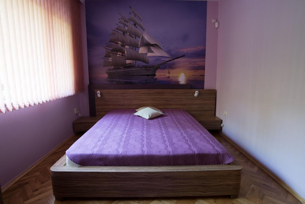 Sea Garden Plaza Apartment - Free Parking Burgas Quarto foto