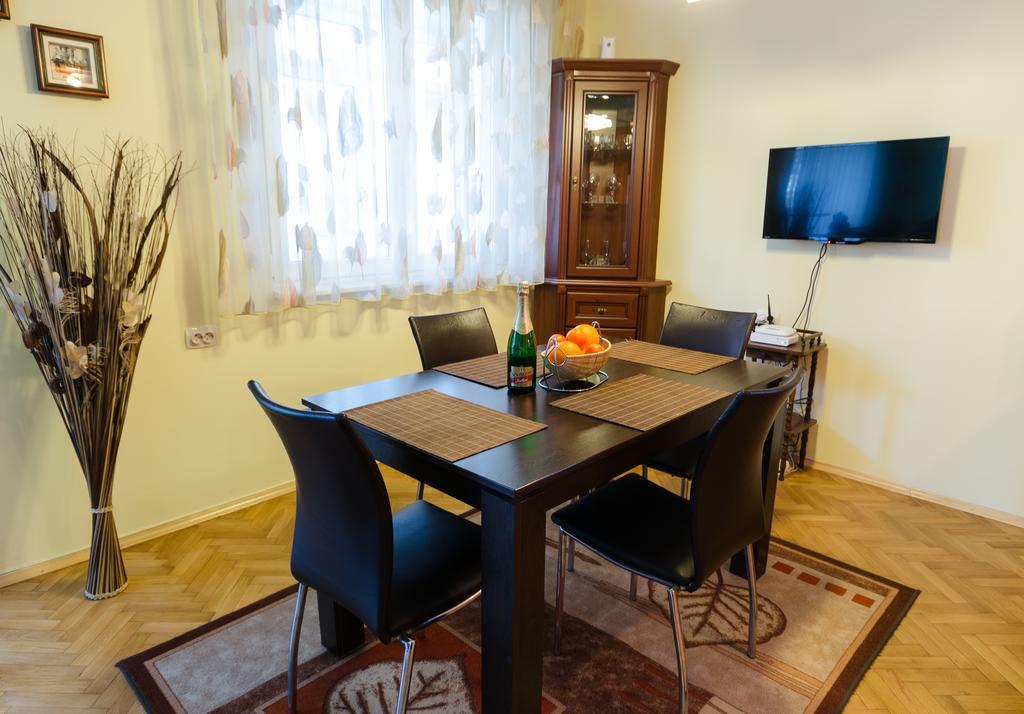 Sea Garden Plaza Apartment - Free Parking Burgas Exterior foto